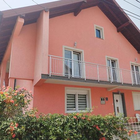 Apartman Leki Сараево Екстериор снимка